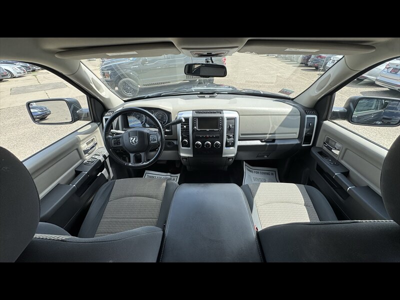2012 RAM 1500 SLT - Photo 14 - Brainerd, MN 56401