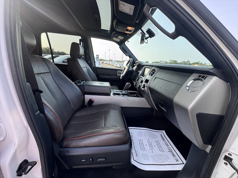 2015 Ford Expedition King Ranch - Photo 11 - Brainerd, MN 56401