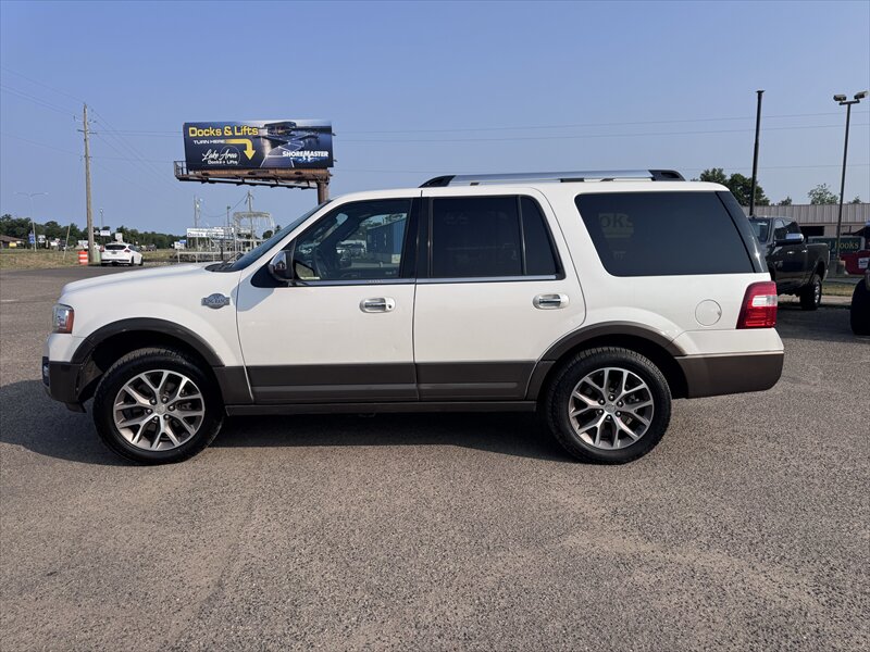 2015 Ford Expedition King Ranch - Photo 8 - Brainerd, MN 56401