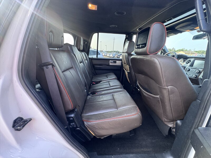 2015 Ford Expedition King Ranch - Photo 13 - Brainerd, MN 56401