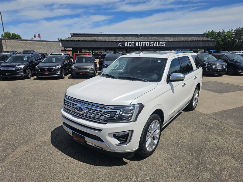 2018 Ford Expedition Platinum   - Photo 1 - Brainerd, MN 56401