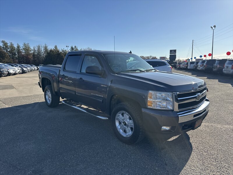 2010 Chevrolet Silverado 1500 LT - Photo 2 - Brainerd, MN 56401