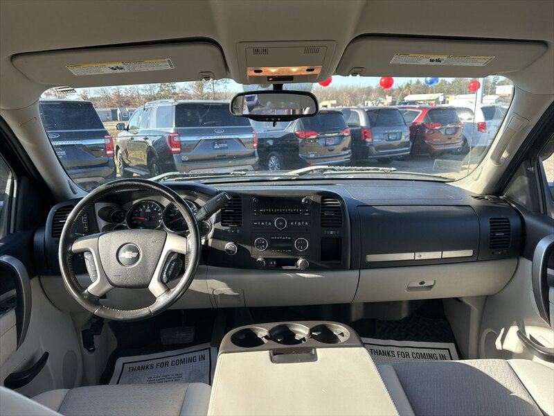 2010 Chevrolet Silverado 1500 LT - Photo 6 - Brainerd, MN 56401