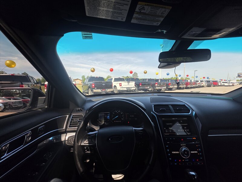 2016 Ford Explorer Limited - Photo 15 - Brainerd, MN 56401