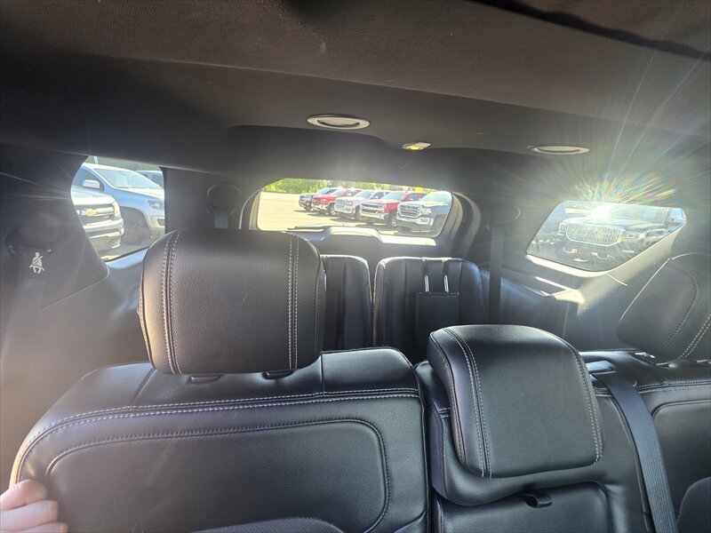 2016 Ford Explorer Limited - Photo 8 - Brainerd, MN 56401