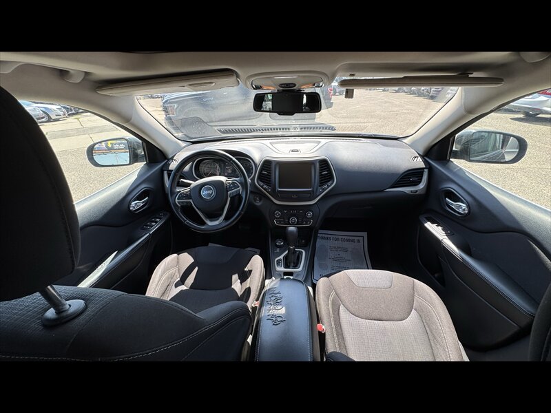 2015 Jeep Cherokee Latitude - Photo 16 - Brainerd, MN 56401