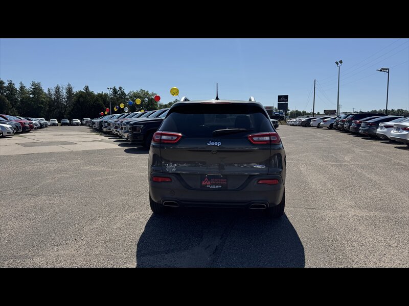2015 Jeep Cherokee Latitude - Photo 6 - Brainerd, MN 56401