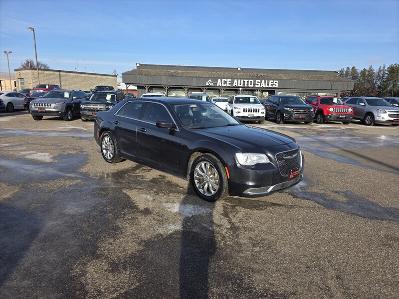 2017 Chrysler 300 Series Limited - Photo 2 - Brainerd, MN 56401
