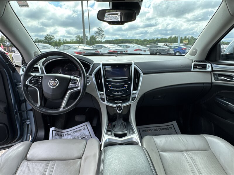 2013 Cadillac SRX Luxury Collection - Photo 11 - Brainerd, MN 56401