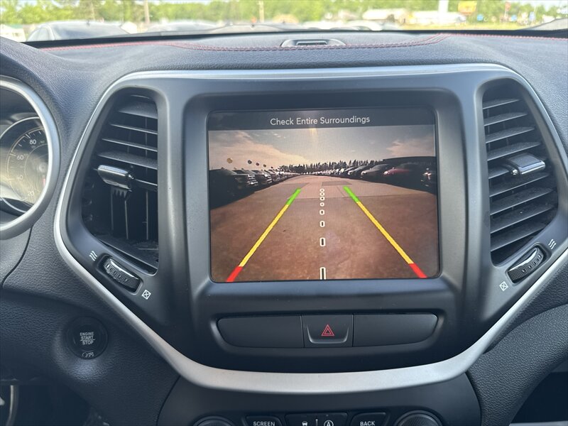 2017 Jeep Cherokee Trailhawk - Photo 18 - Brainerd, MN 56401