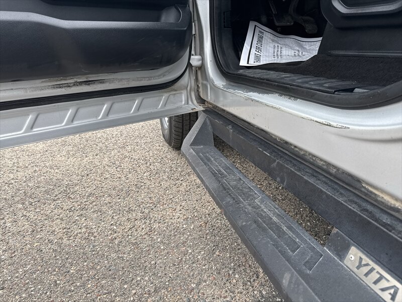 2019 Ford F-150 Lariat - Photo 9 - Brainerd, MN 56401