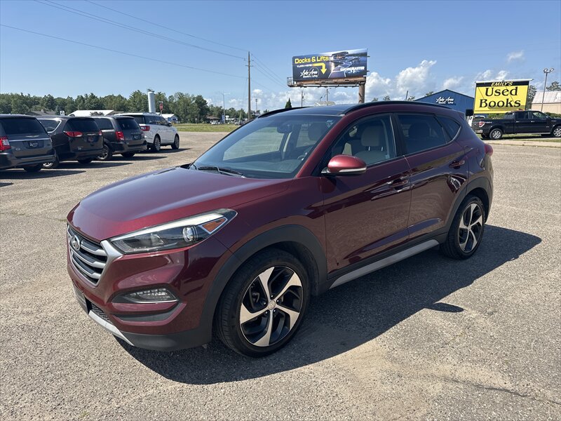 2017 Hyundai TUCSON Value - Photo 1 - Brainerd, MN 56401