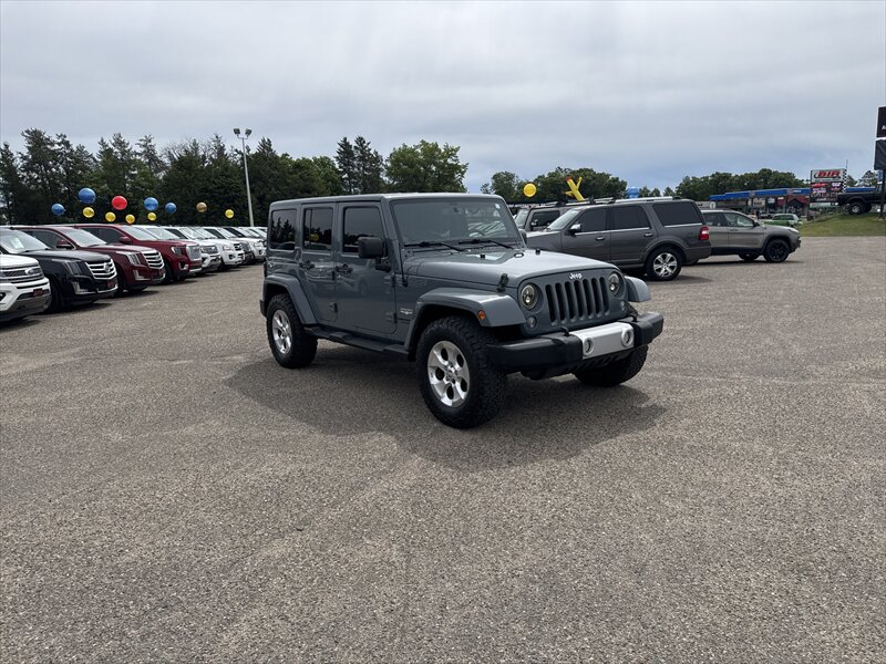 2014 Jeep Wrangler Unlimited Sahara - Photo 2 - Brainerd, MN 56401