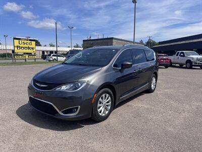 2018 Chrysler Pacifica Touring L Van