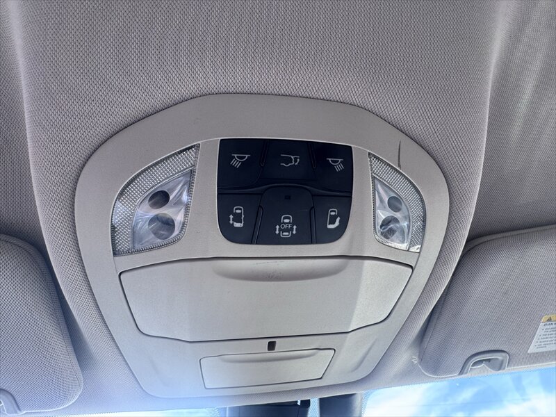 2018 Chrysler Pacifica Touring L - Photo 20 - Brainerd, MN 56401