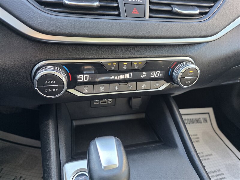 2019 Nissan Altima 2.5 SV - Photo 19 - Brainerd, MN 56401