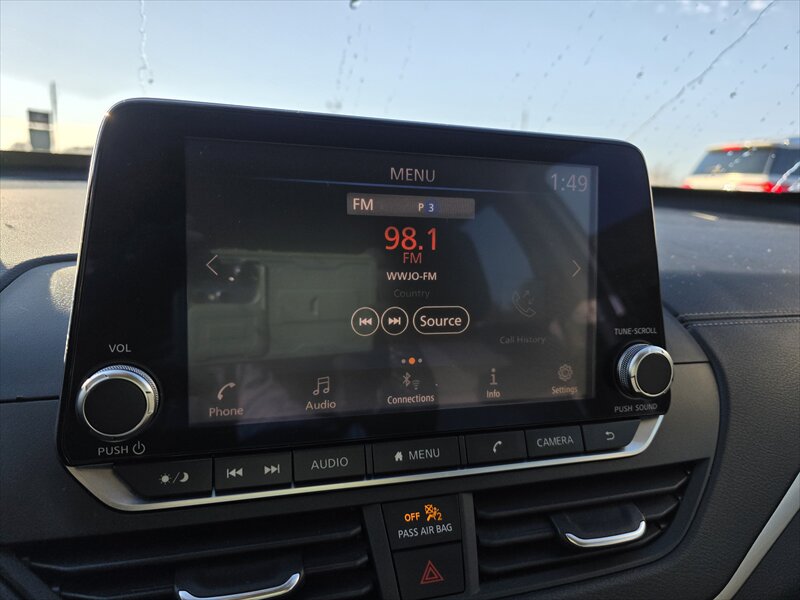 2019 Nissan Altima 2.5 SV - Photo 15 - Brainerd, MN 56401