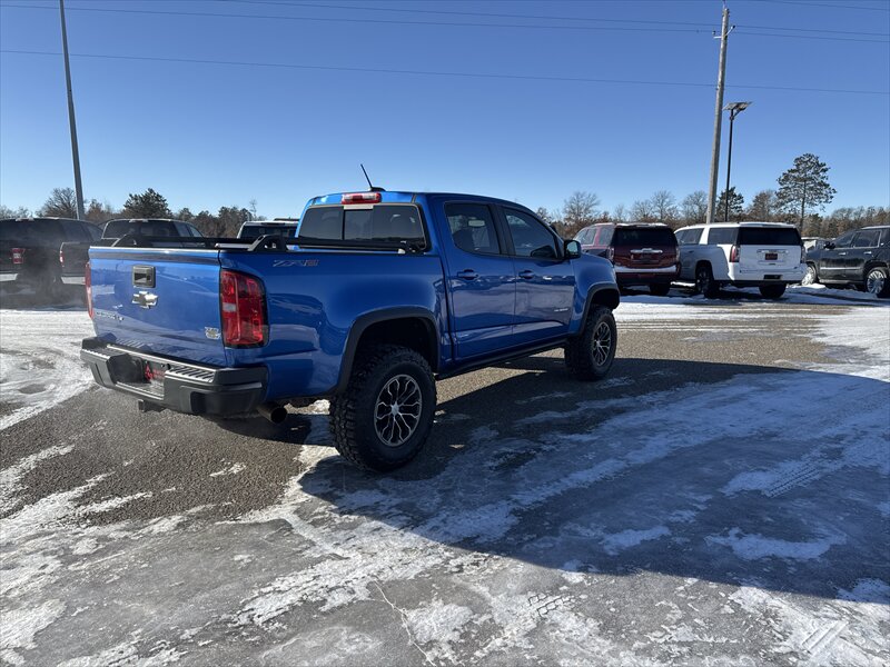 2018 Chevrolet Colorado ZR2 - Photo 4 - Brainerd, MN 56401
