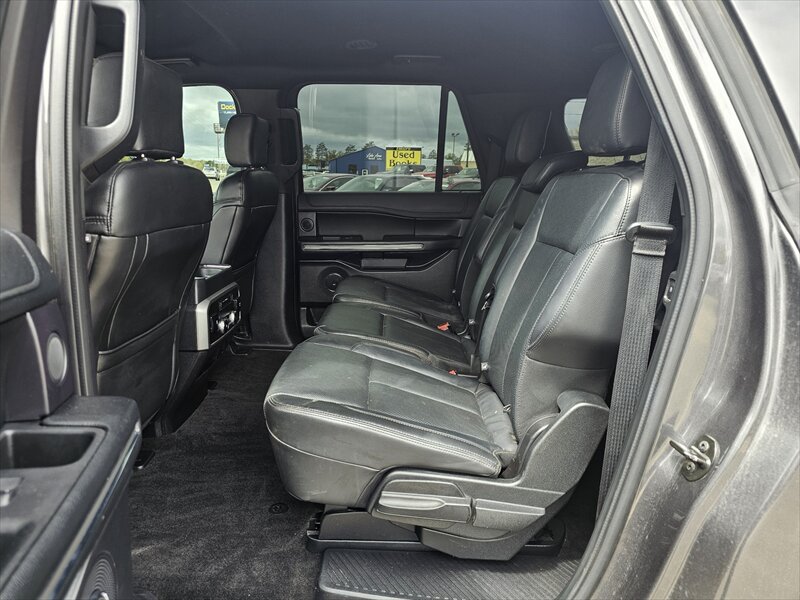 2018 Ford Expedition MAX XLT - Photo 20 - Brainerd, MN 56401