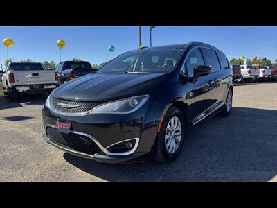 2019 Chrysler Pacifica Touring L Van