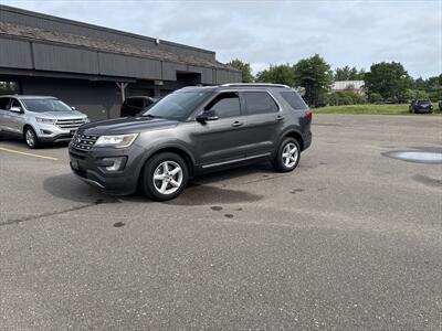 2017 Ford Explorer XLT SUV