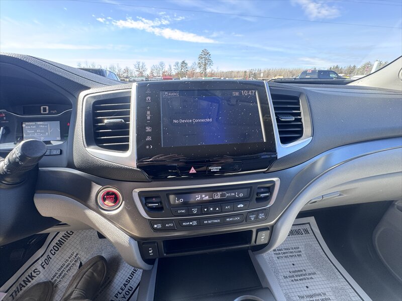 2017 Honda Pilot EX-L w/Honda Sensing - Photo 17 - Brainerd, MN 56401