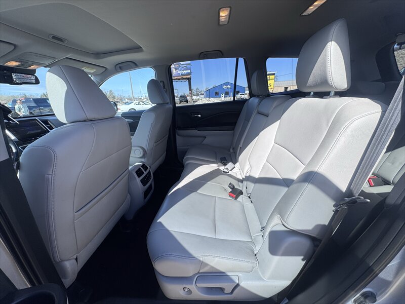 2017 Honda Pilot EX-L w/Honda Sensing - Photo 22 - Brainerd, MN 56401