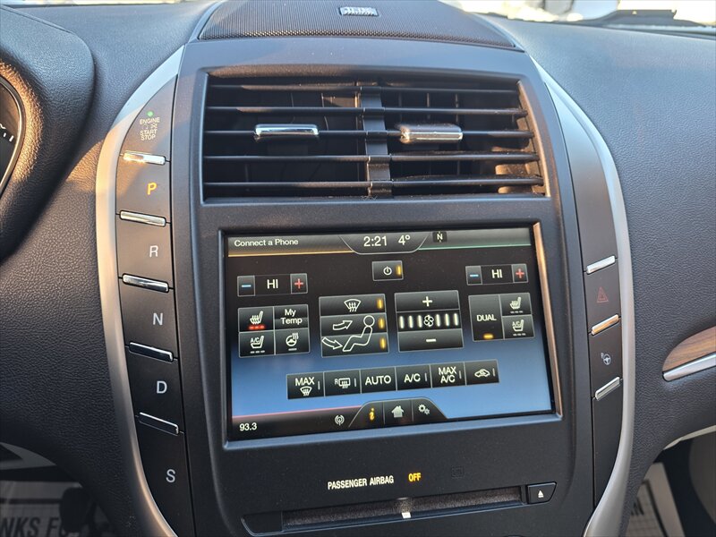 2015 Lincoln MKC - Photo 14 - Brainerd, MN 56401