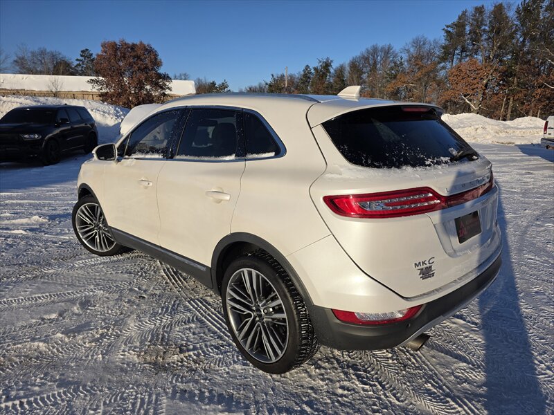 2015 Lincoln MKC - Photo 3 - Brainerd, MN 56401