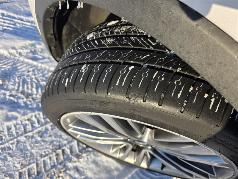 2015 Lincoln MKC - Photo 9 - Brainerd, MN 56401