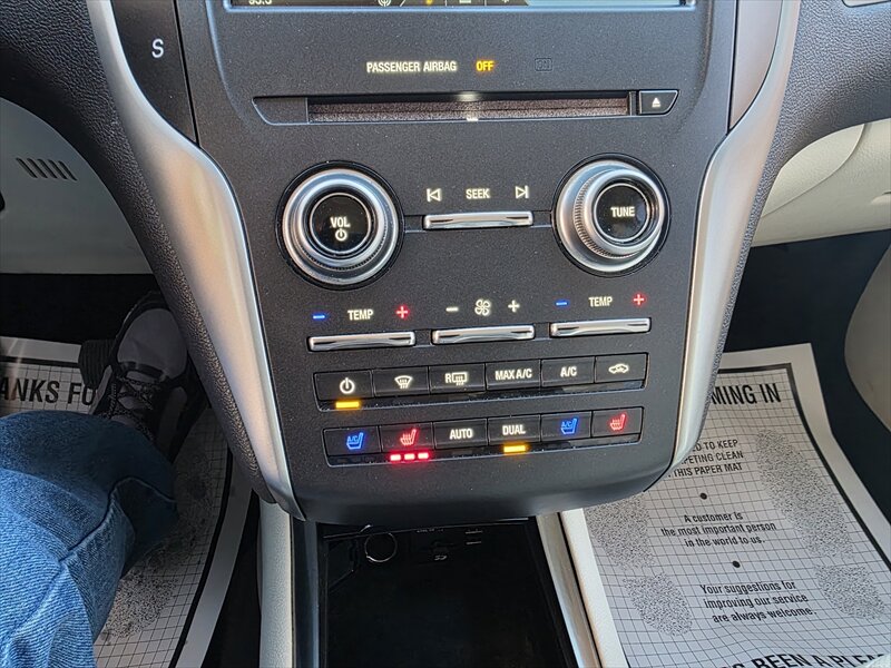 2015 Lincoln MKC - Photo 13 - Brainerd, MN 56401