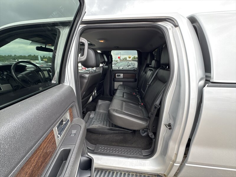 2014 Ford F-150 Lariat - Photo 10 - Brainerd, MN 56401