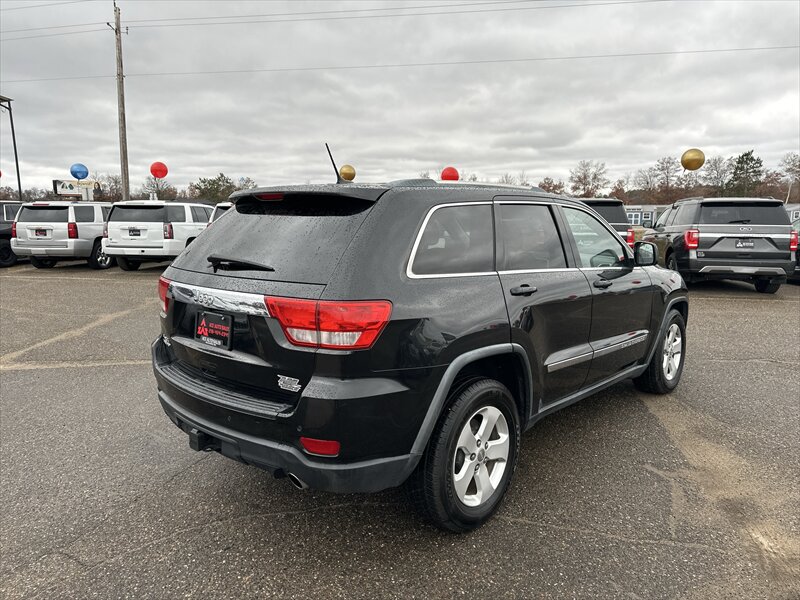 2012 Jeep Grand Cherokee Laredo X - Photo 3 - Brainerd, MN 56401