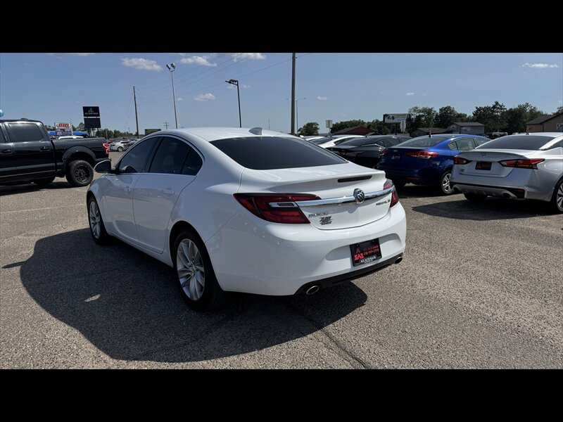 2016 Buick Regal - Photo 8 - Brainerd, MN 56401