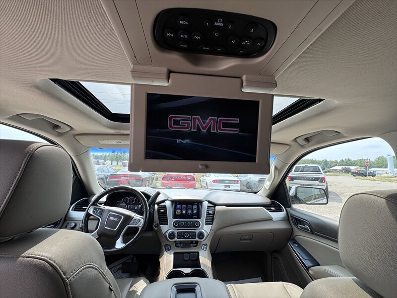 2019 GMC Yukon XL SLT - Photo 23 - Brainerd, MN 56401