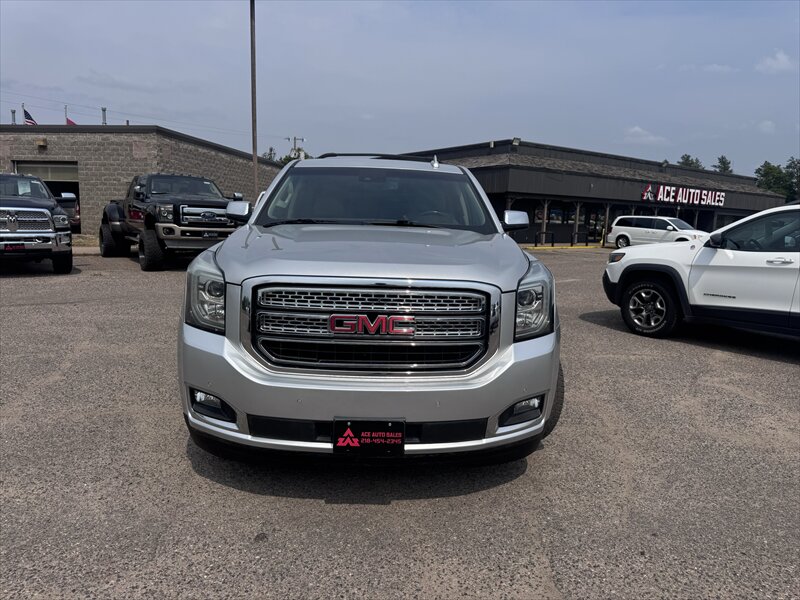 2019 GMC Yukon XL SLT - Photo 2 - Brainerd, MN 56401