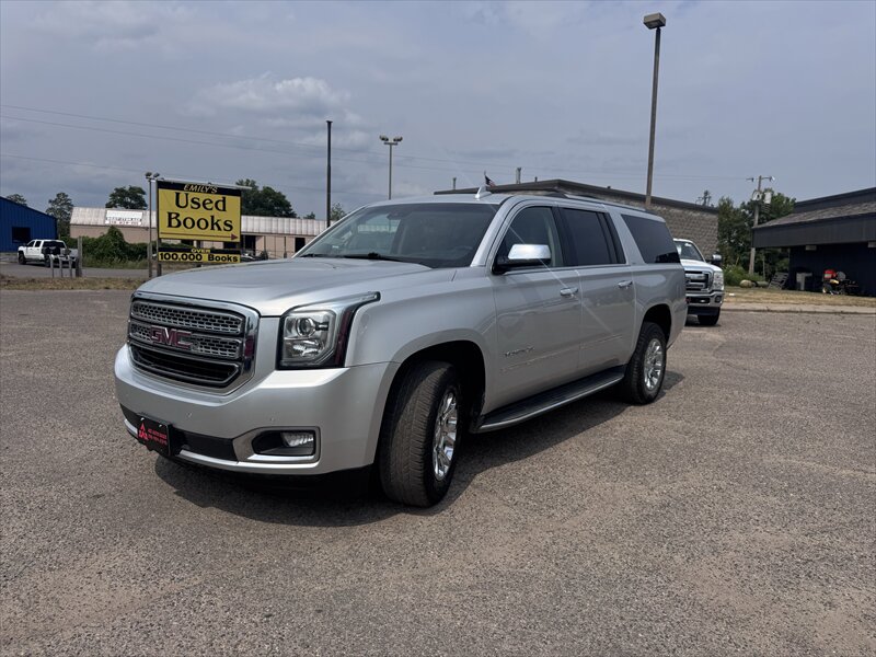 2019 GMC Yukon XL SLT   - Photo 1 - Brainerd, MN 56401