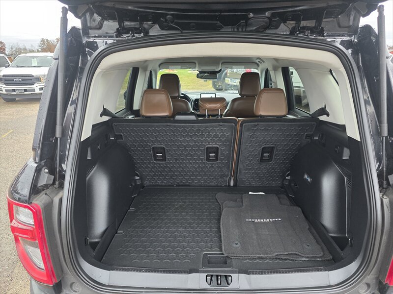 2022 Ford Bronco Outer Banks - Photo 7 - Brainerd, MN 56401