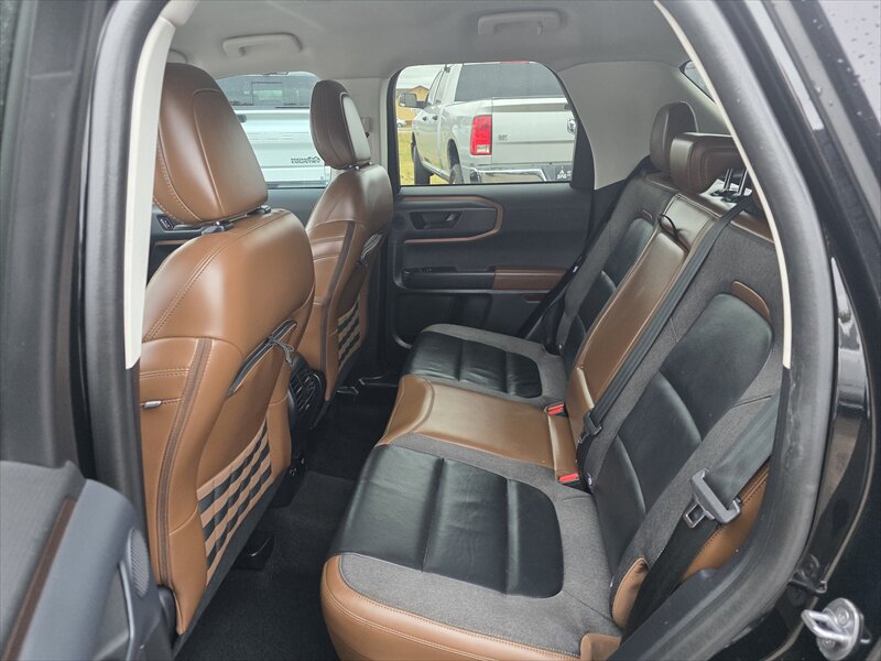 2022 Ford Bronco Outer Banks - Photo 13 - Brainerd, MN 56401