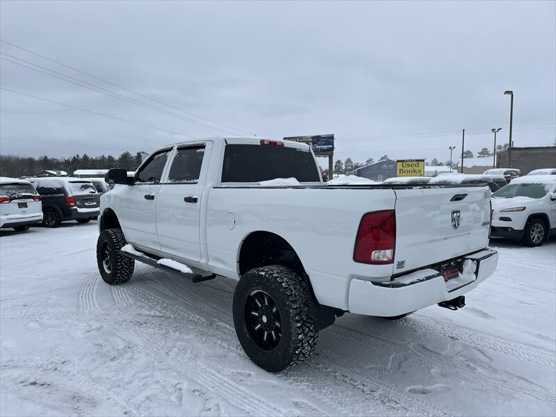 2014 RAM 2500 Tradesman - Photo 5 - Brainerd, MN 56401
