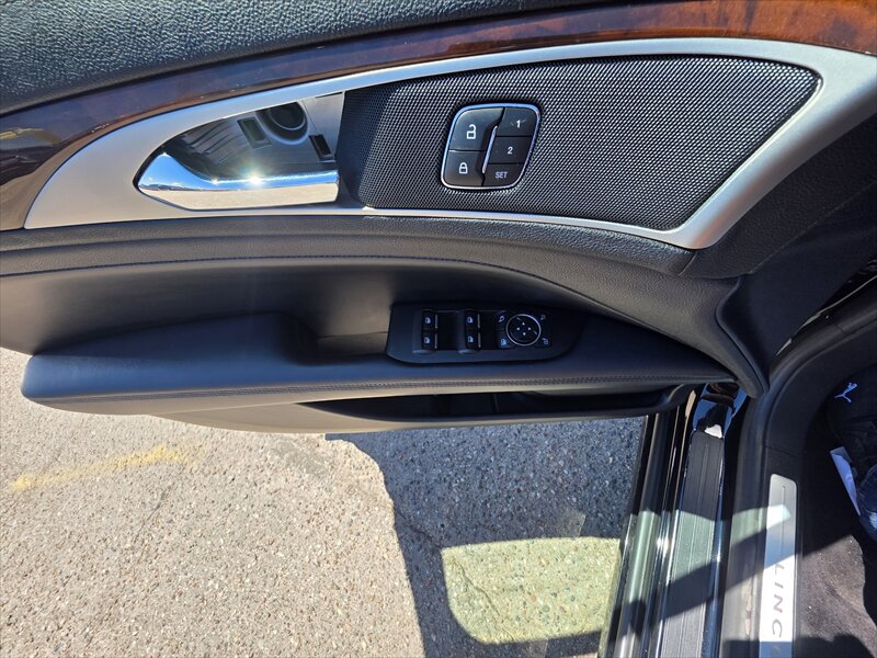 2017 Lincoln MKZ/Zephyr Select - Photo 16 - Brainerd, MN 56401