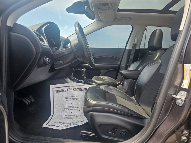 2021 Jeep Compass Latitude - Photo 11 - Brainerd, MN 56401