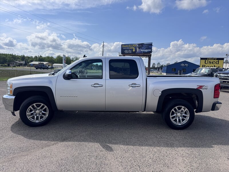 2013 Chevrolet Silverado 1500 LT - Photo 5 - Brainerd, MN 56401