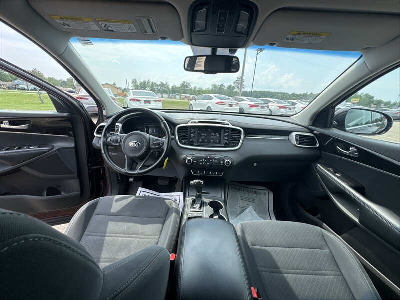 2018 Kia Sorento LX - Photo 13 - Brainerd, MN 56401