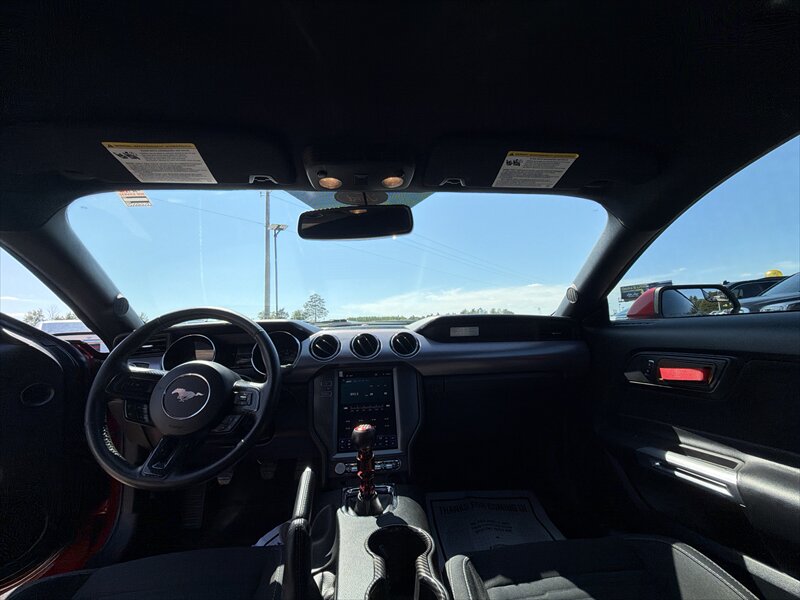 2017 Ford Mustang GT - Photo 17 - Brainerd, MN 56401