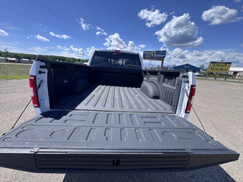 2019 Ford F-150 XLT - Photo 8 - Brainerd, MN 56401
