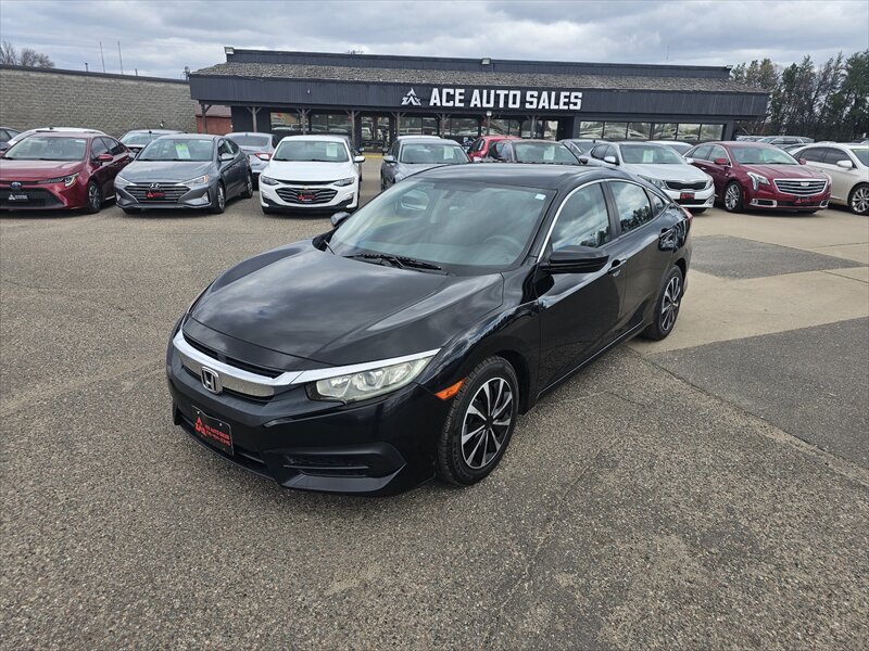 2017 Honda Civic LX   - Photo 1 - Brainerd, MN 56401