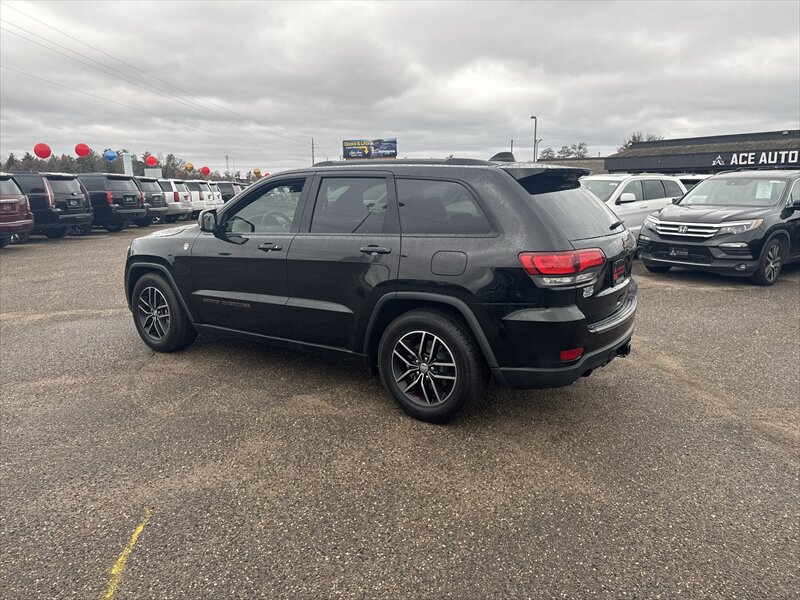 2017 Jeep Grand Cherokee Trailhawk - Photo 4 - Brainerd, MN 56401