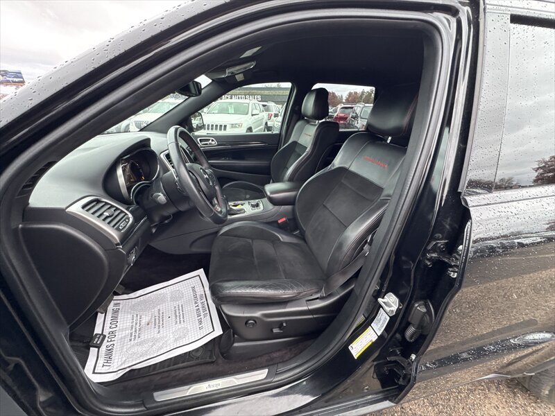 2017 Jeep Grand Cherokee Trailhawk - Photo 8 - Brainerd, MN 56401