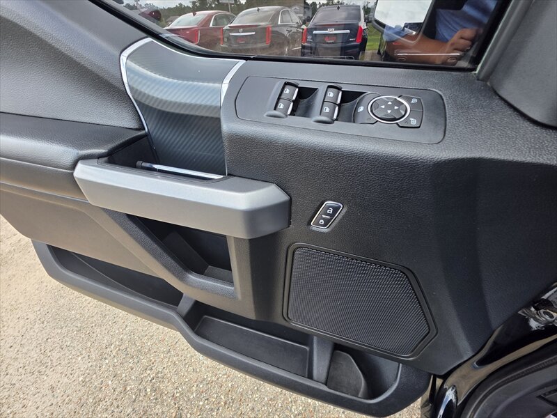 2018 Ford F-150 XLT - Photo 14 - Brainerd, MN 56401